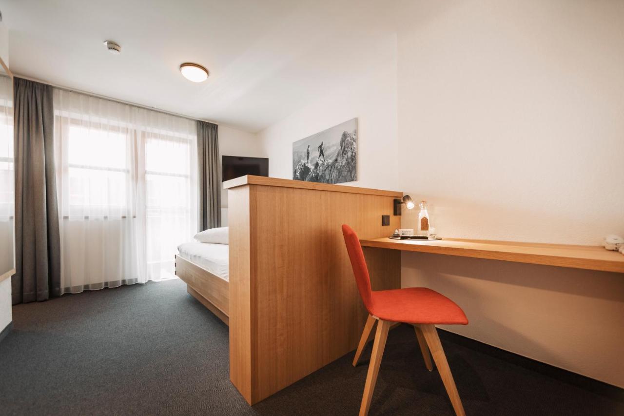 Apart Garni St Martin - Silvretta Card Premium Betrieb Гальтюр Экстерьер фото