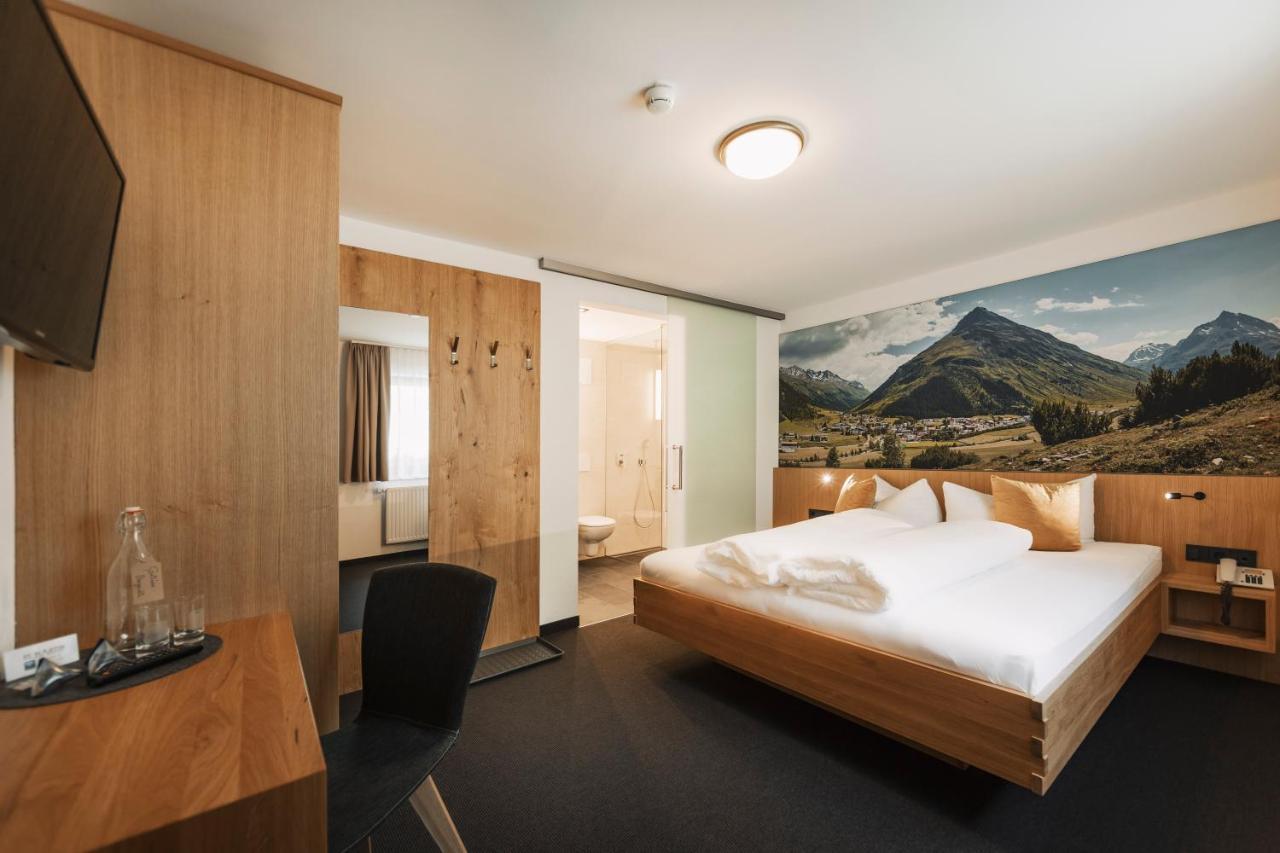 Apart Garni St Martin - Silvretta Card Premium Betrieb Гальтюр Экстерьер фото