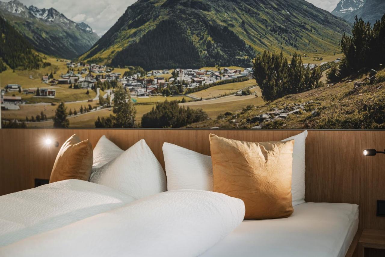Apart Garni St Martin - Silvretta Card Premium Betrieb Гальтюр Экстерьер фото