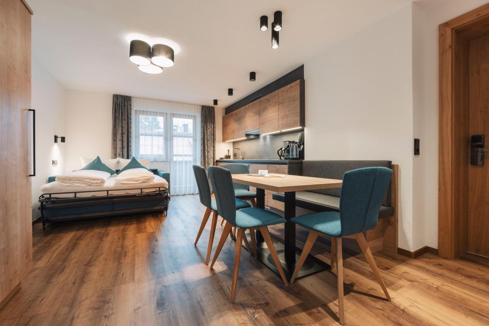 Apart Garni St Martin - Silvretta Card Premium Betrieb Гальтюр Экстерьер фото